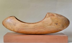 Escultura Barca Abierta en Madera – Valentina Jara Bravo